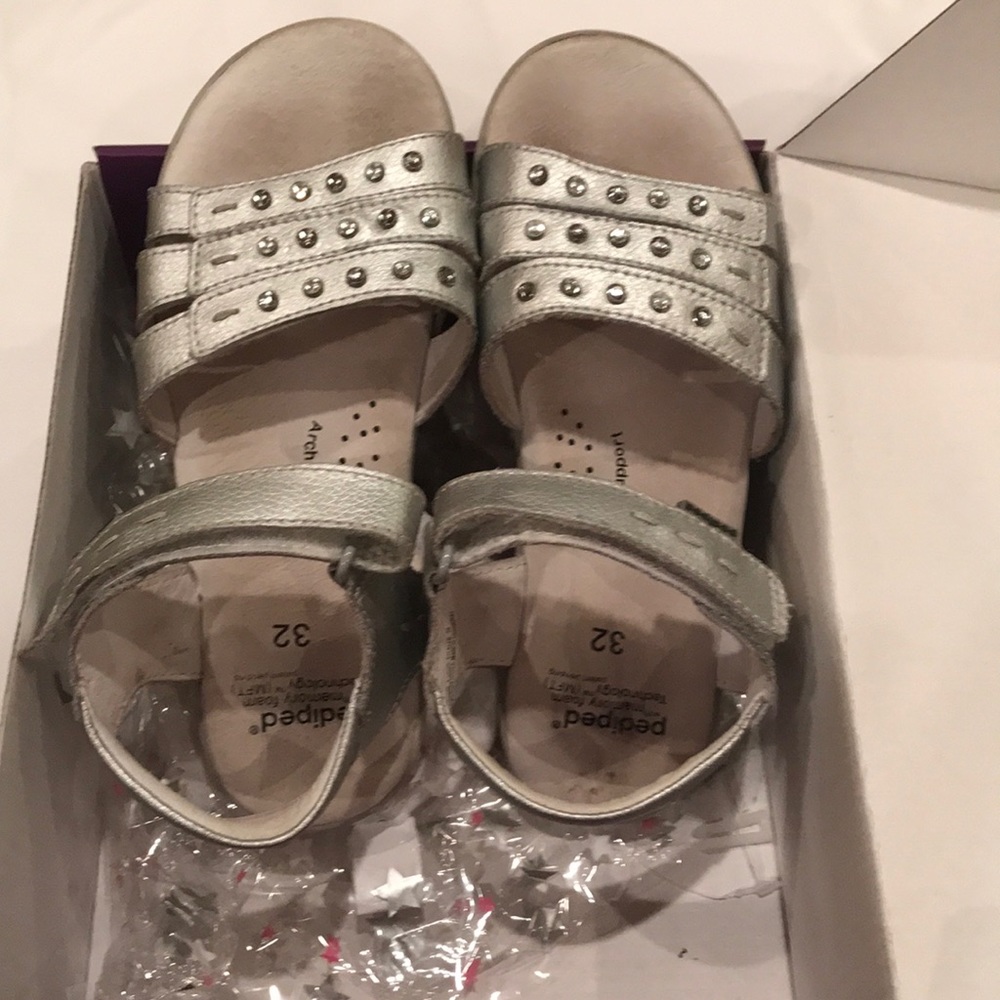 Pediped Girl FLEX Lynn size 1 (32) silver sandal